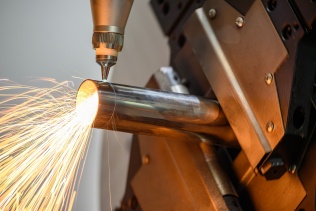 Лазерная резка металла в Москве